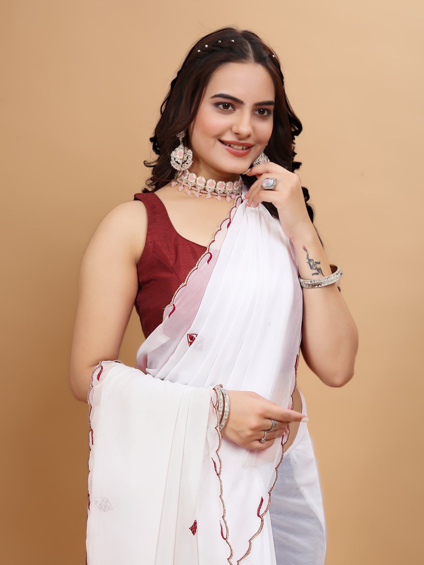 MK WOMEN'S Latest Ethnic Wear Georgette Saree Solid Pattern With Handwork Border Saree With Blouse Piece In Black Color Pack Of 1.