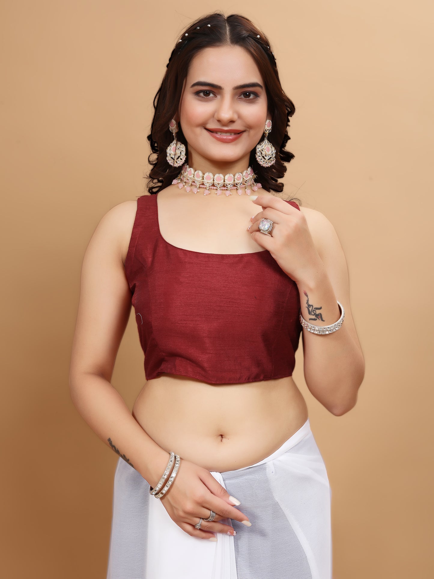 MK WOMEN'S Latest Ethnic Wear Georgette Saree Solid Pattern With Handwork Border Saree With Blouse Piece In Black Color Pack Of 1.