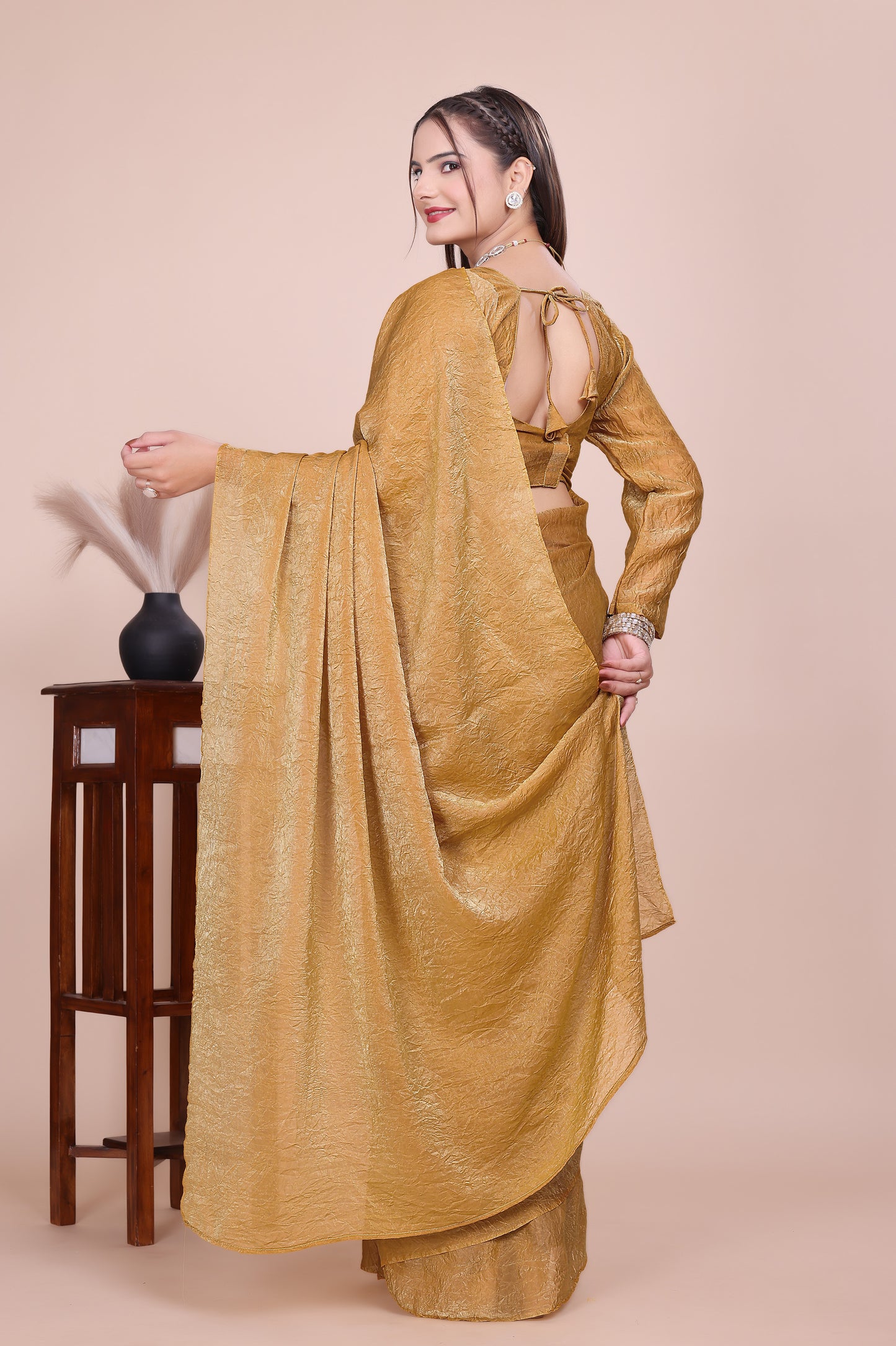 MK WOMEN'S Latest Ethnic Wear Chush fandy Saree With Stiched  Blouse Trendy colour Pack Of 1.