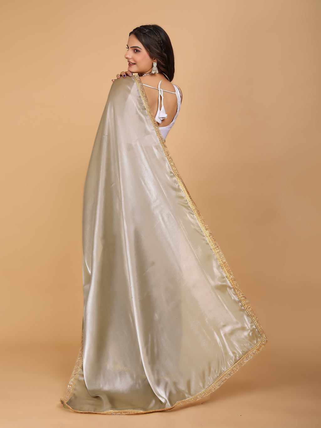 MK WOMEN'S Latest Ethnic wear Jimmychoo Saree With Lace Border Saree With Blouse Piece Pack Of 1.